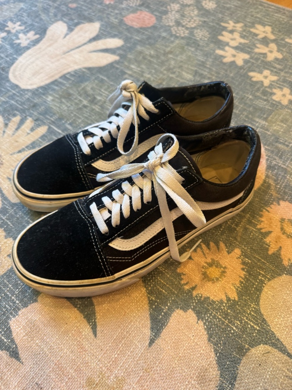 Vans sneakers